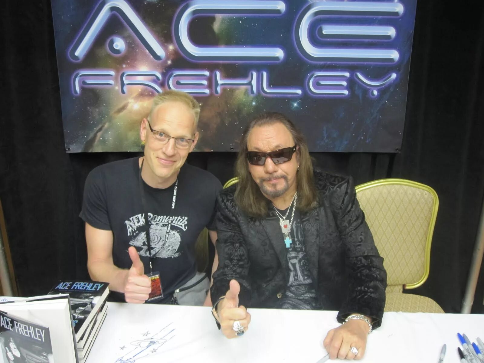 Шрамм йорга буттгерайта. Йорг буттгерайт в молодости. Shy jorg buttgereit. Буттгерайт. Йорг буттгерайт.