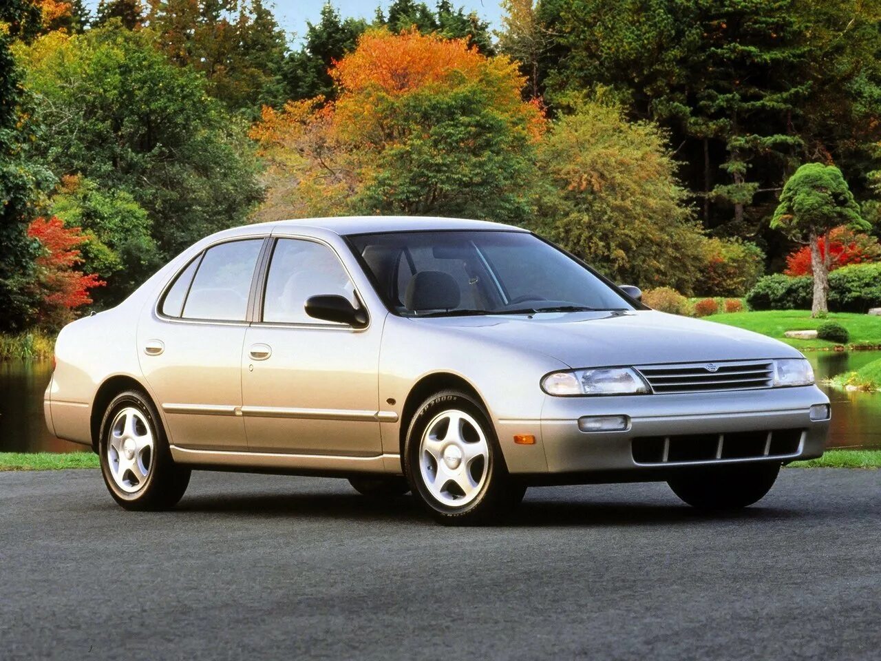 Ниссан первого поколения. Ниссан Альтима 1992. Nissan Altima i (u13). Ниссан Алтима 1993. Nissan Altima 1997.
