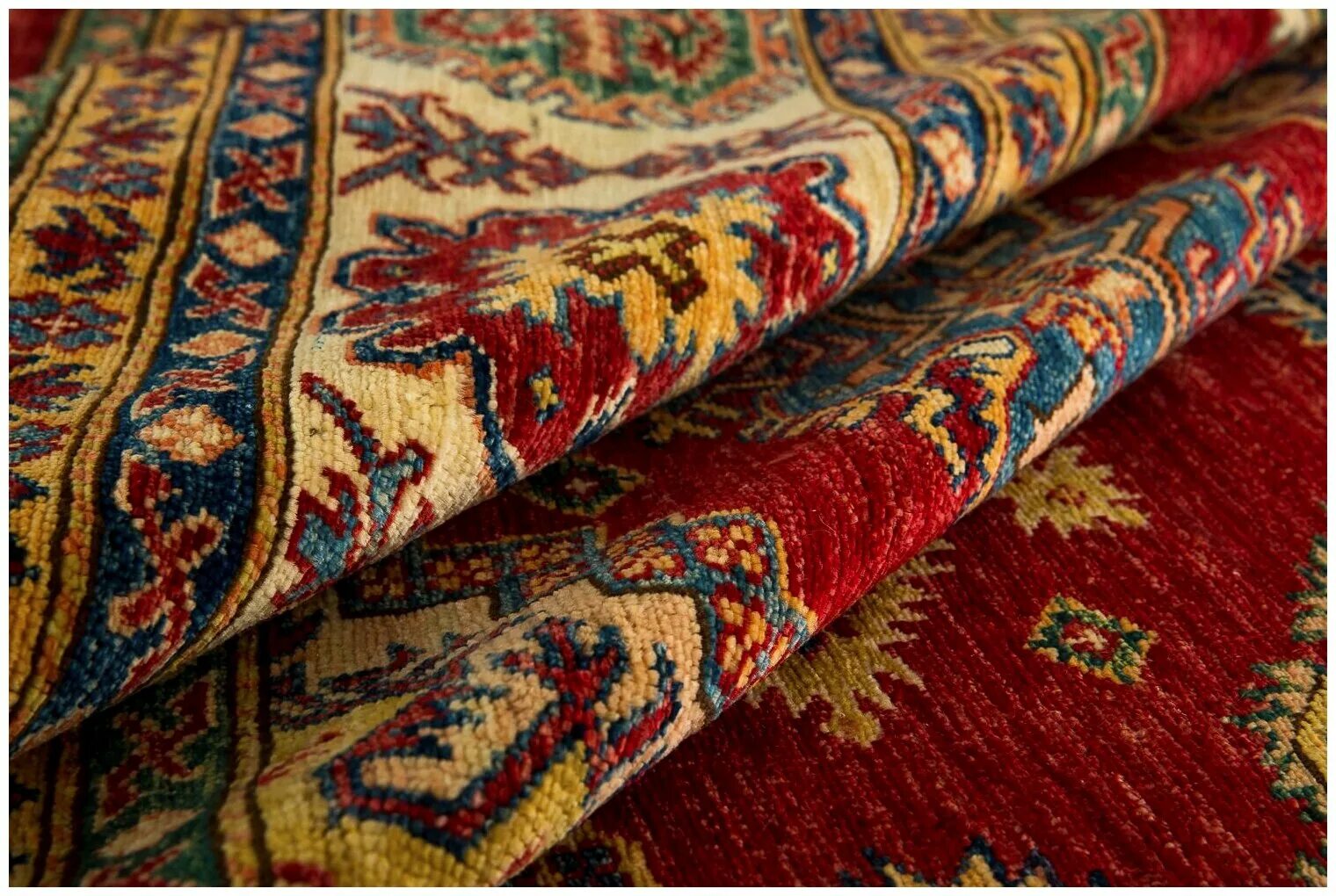 шерстяные ковры ручной работы.