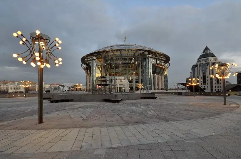 дом музыки февраль 2024. москва, космодамианская наб. дом музыки февраль 2024. здание ммдм павелецкая. концерт шедевры эннио морриконе 2023 в москве дата.