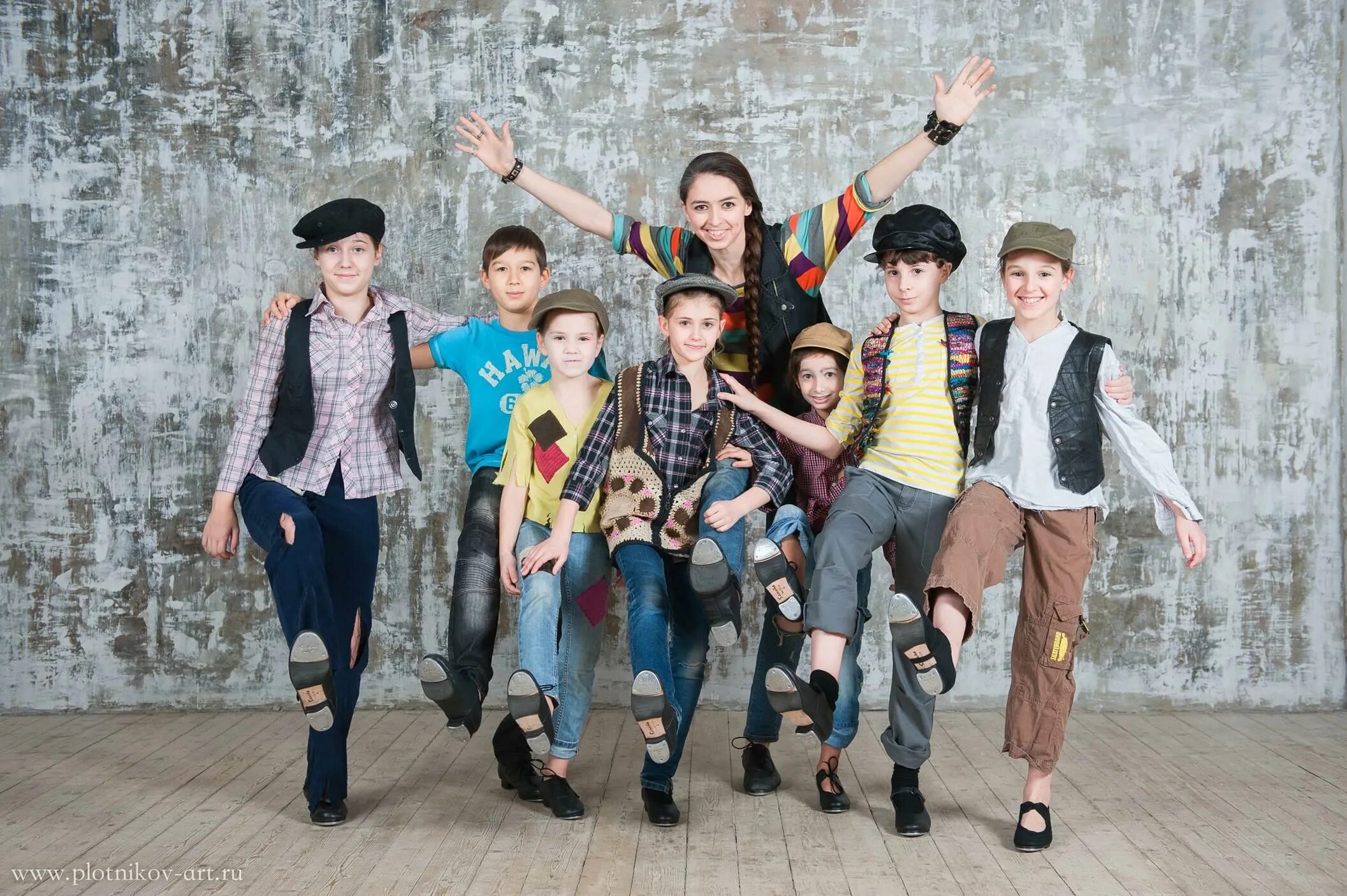 хореографическая школа фантазия ольга касаткина. степ детский танец. танец на степах для детей в детском саду. танцор степ. чечётка танец.