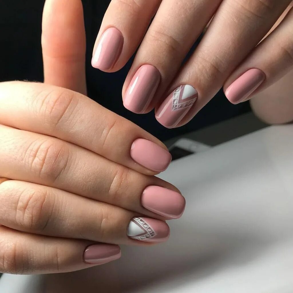 Маникюр шеллак. Ногти короткие квадратные. Маникюр на короткие квадратные ногти. Красивые ногти квадратной формы