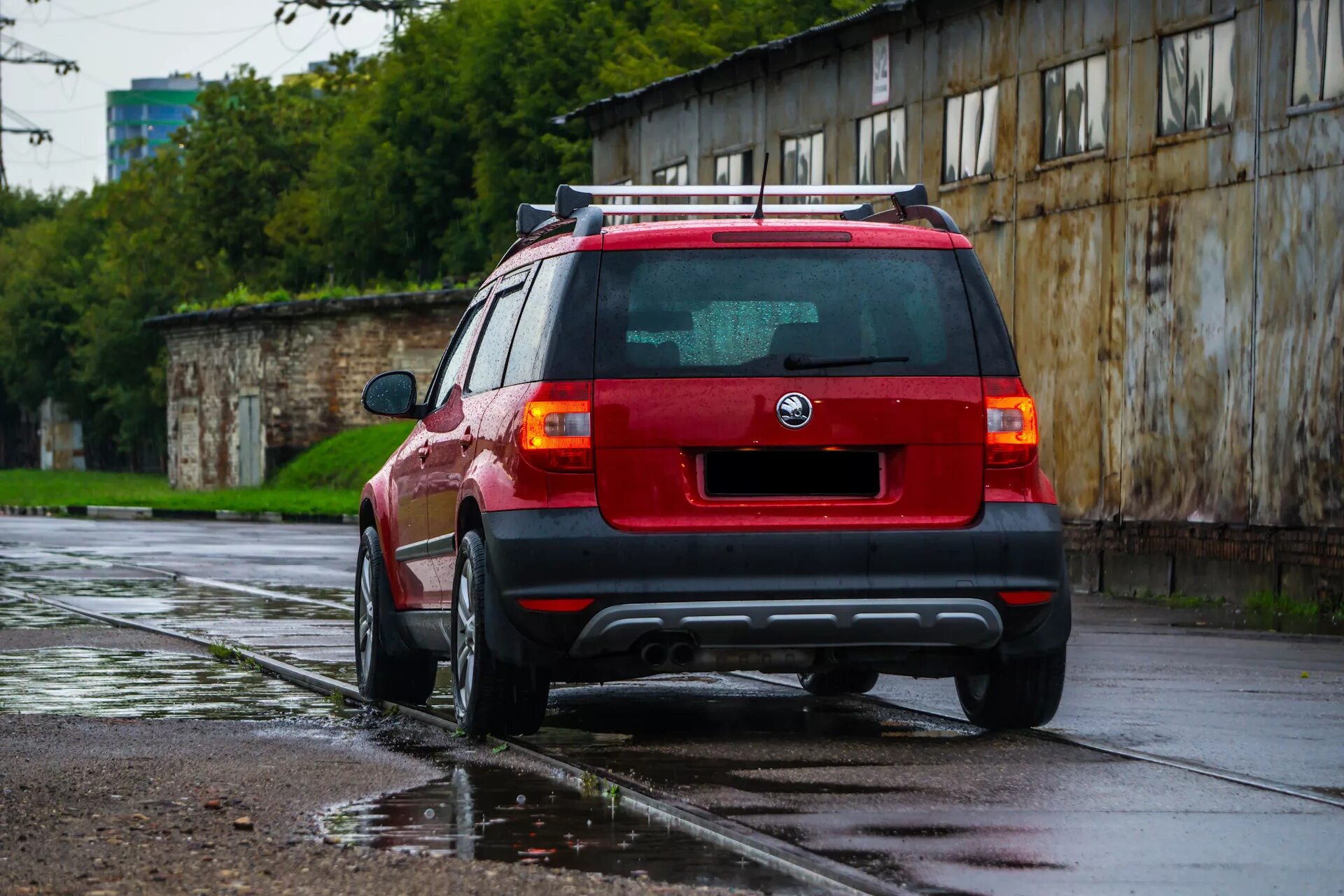 Тюнинг йети. Škoda Yeti Tuning. Škoda Yeti обвес. Боди кит на Шкода Йети. Skoda Yeti stance.