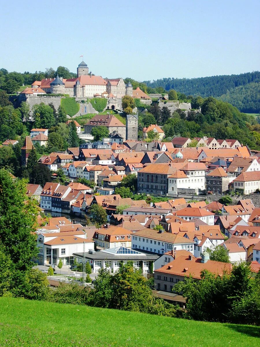 Альфельд (средняя франкония). Город кронах. Kronach. Кронах. Парфенон афины греция.