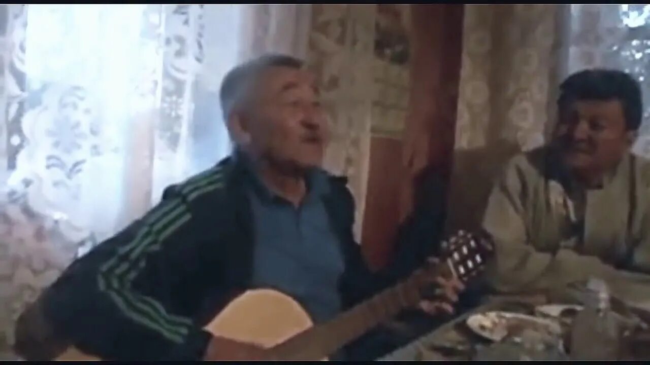 Мужики песня лукьяновка анимация. Песня мужики мужики надо чаще встречаться. Песня мужики мужики надо чаще встречаться. Игорь филиппов штрафбат. Деревенский парень танцует.