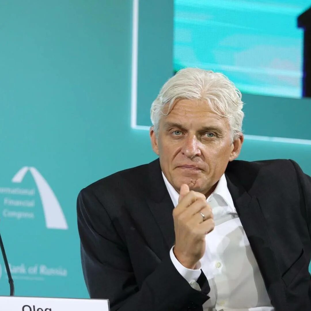 Тинькофф директор. Олег тиньков 2020. Олег тиньков 2020. Олег тиньков. Олег тиньков.