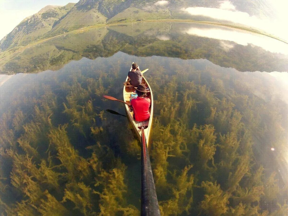 Захватывает дух. Природа путешествия. Необычные фотографии. Озеро с кристально чистой водой. Amazing picture