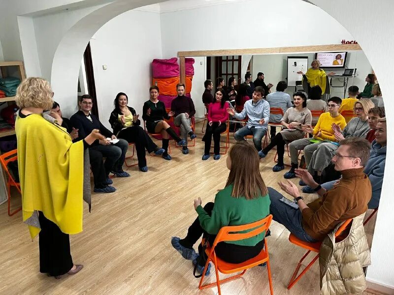 Тренинги ольги. Тренинги ольги. Ольга на тренинге. Тренинги ольги. Ольга арефьева 2022.