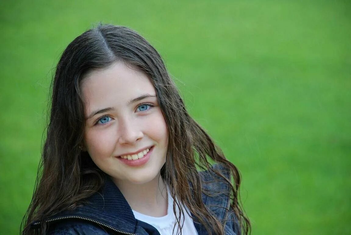 Девочка уж. Задумчивая девушка блондинка. Девочки вачаб яест. Лилит эдем адам. Диана шпак 2020.