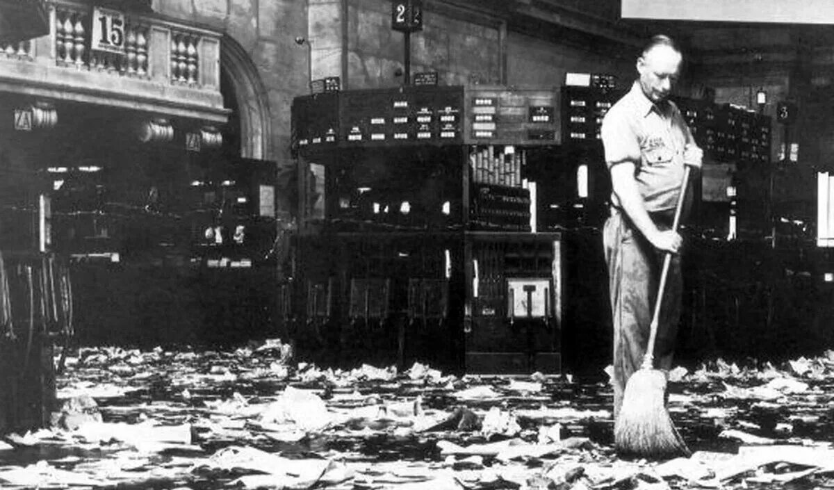 Крах биржи 1929 года. Крах биржи 1929 года. Великая депрессия уолл стрит. Великая депрессия биржевой крах. Нью-йоркская фондовая биржа 1929.