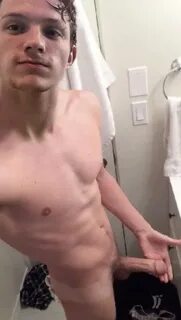 Tom holland nude - Leaked 25 nude photos and videos.