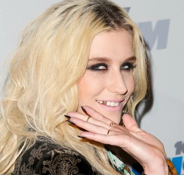 Ke$ha 2022. Kesha 2009. Kesha 2011. Kesha певица. Кеша (певица).