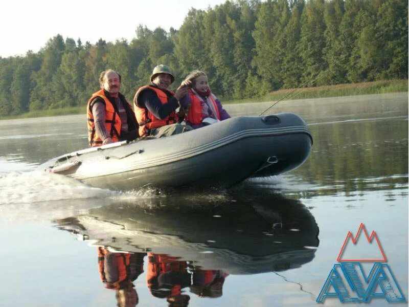 Лодка пвх викинг. Посейдон Сапсан 360. Viking 360 Pro лодка. Надувная лодка Касатка. Байдарка Касатка.