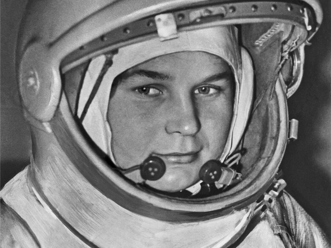 Первые женщины в космосе ссср. Космонавты СССР Терешкова. Терешкова первый полет.