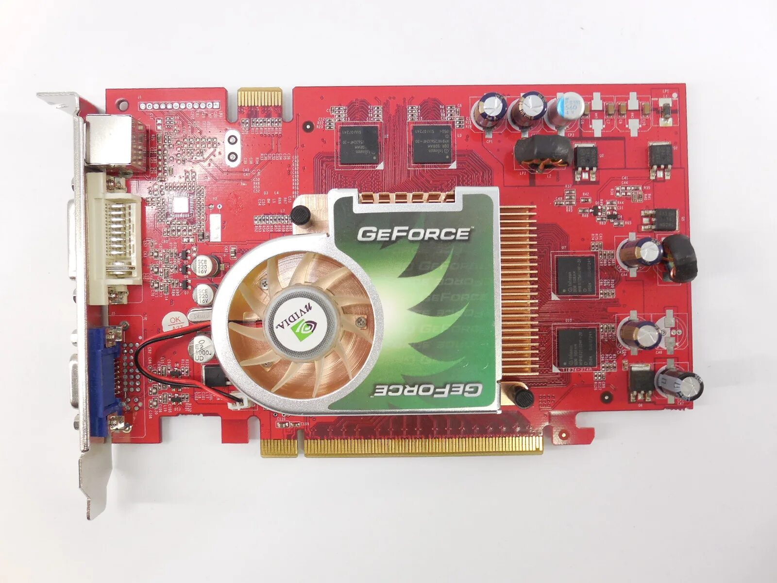 Видеокарты nvidia pci. Видеокарта geforce 6600 gt. geforce 6600gt 128mb. geforce 6600 gt 256mb. nvidia gf 6600 gt.