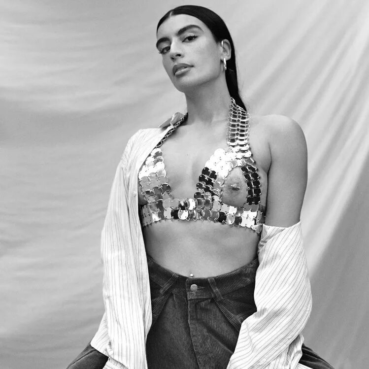 Севдализа обложка. Sevdaliza это женщина или мужчина. Sevdaliza. Sevdaliza это женщина или мужчина. Sevdaliza это женщина или мужчина.