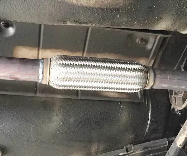 Гофра приемной трубы 2114. Гофра глушителя калина 2. Гофра глушителя лада ларгус. Гофра глушителя калина. Гофра на резонатор 65мм.