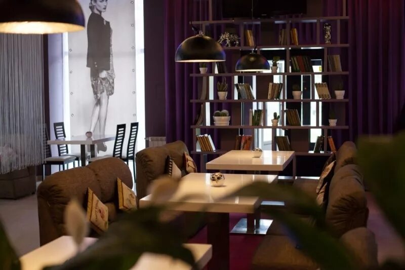 Кулёва, 26 отзывы. Томск улица кулёва 26 стерео-кафе santa monica. Santa monica stereo cafe зал. Santa monica stereo cafe. Томск улица кулёва 26 стерео-кафе santa monica.