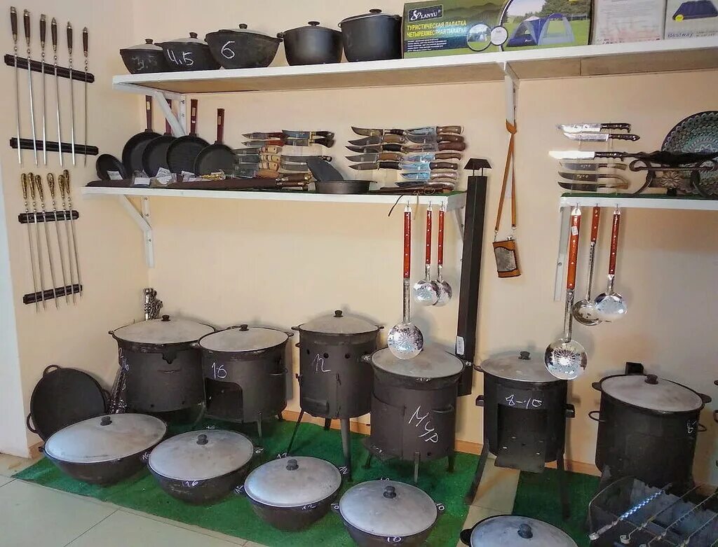 магазин мир казанов в калуге. мир казанов ижевск адрес. казан мангал ляган. магазин казанов. визитка чугунных казанов.