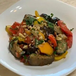Курица с баклажанами по грузински