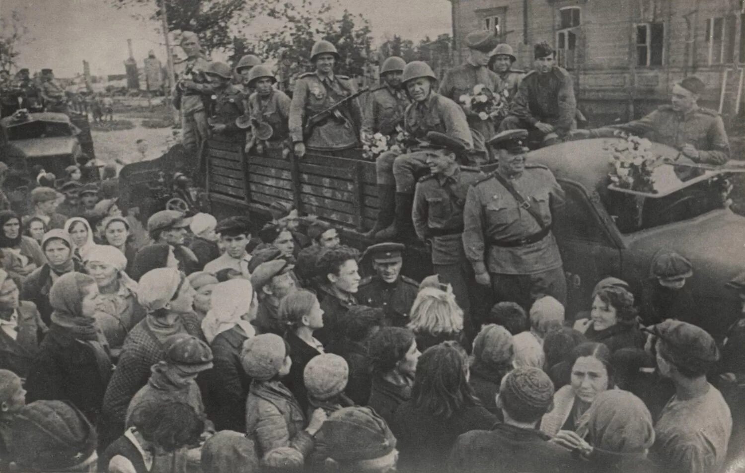 15 августа 1943 года. 5 июля – 23 августа – битва под курском. Операция коттедж 1943. 15 августа 1943 года. Великая отечественная война курская дуга.