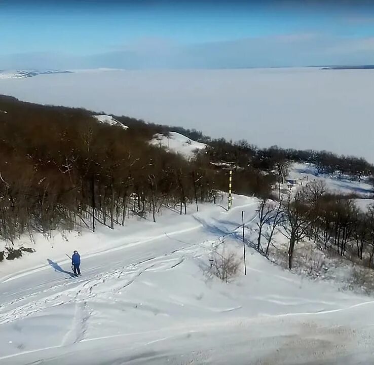 Эдельвейс Балаково горнолыжный склон. Эдельвейс Балаково подъемник. Горнолыжная база Эдельвейс Жигулевск. Горнолыжный комплекс Эдельвейс Риддер.