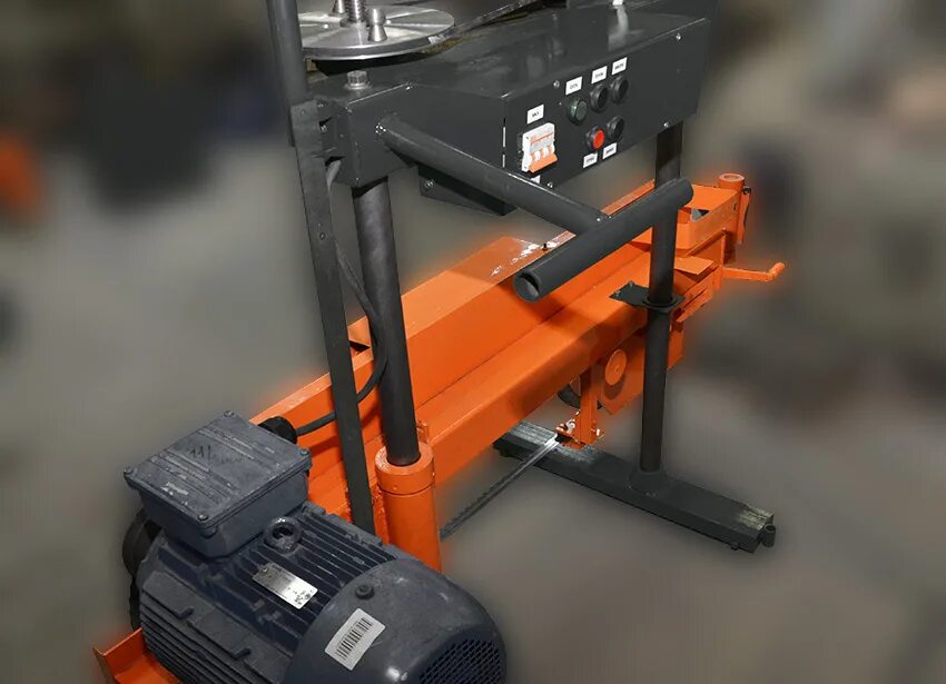 Пилорама алтай 900. Лпу 750 ленточная пилорама. Пилорама ленточная пизолато. Пилорама lt80. Пилорама тайга т-2б lifan.