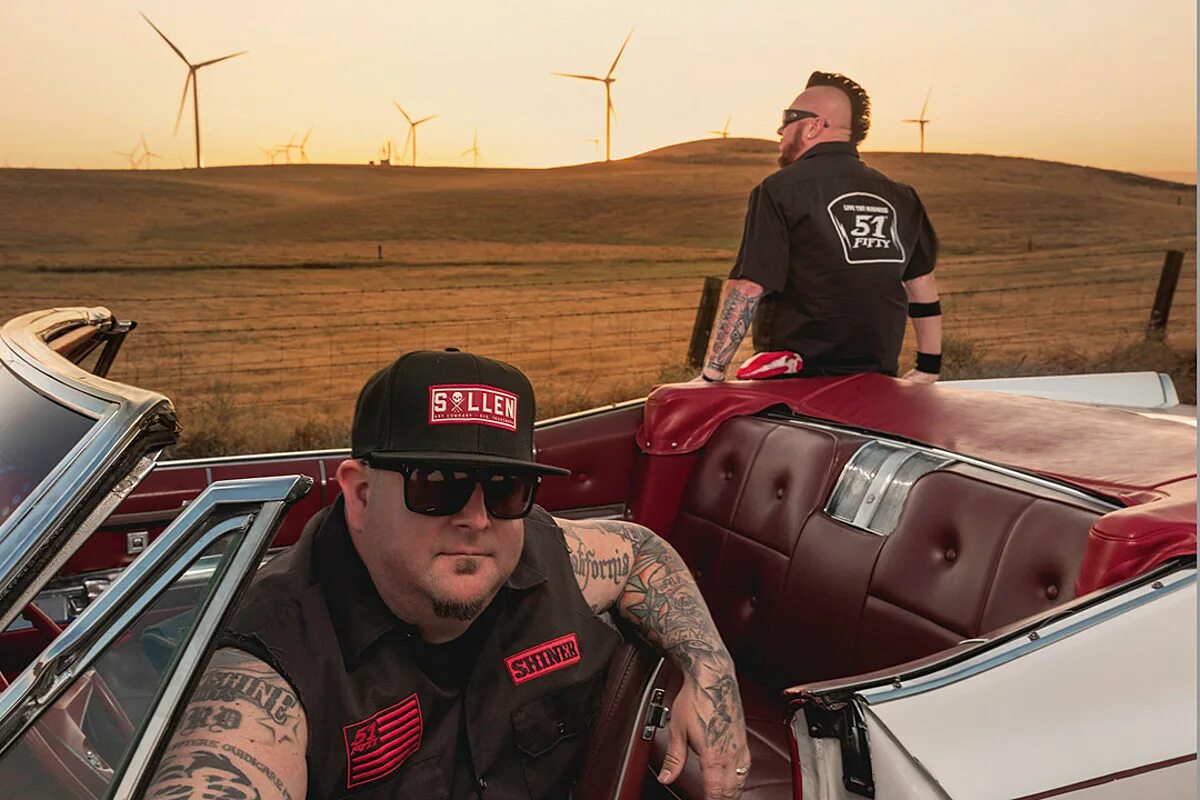 Moonshine bandits. Депутат motorhead. Moonshine bandits. Цитадель группа. Жирный бандит.