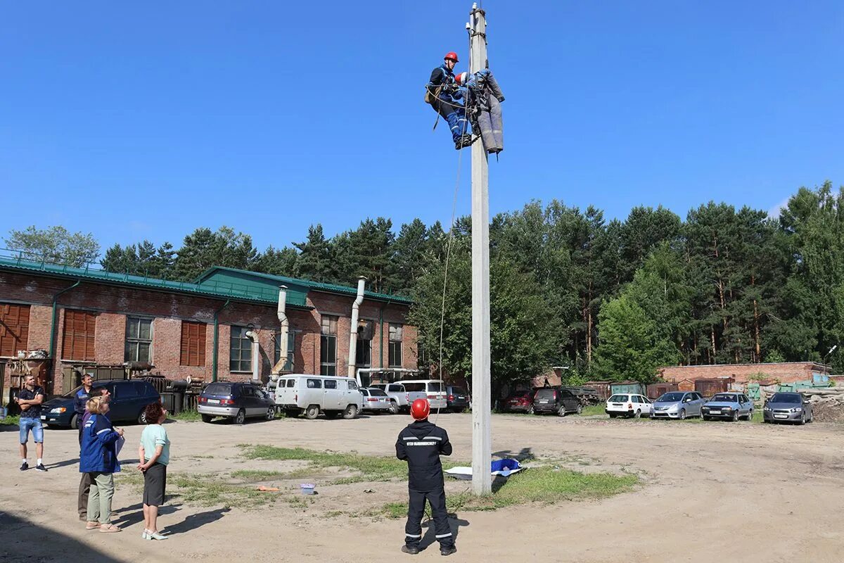 Облкоммунэнерго Ангарск. Облкоммунэнерго Иркутск. Облкоммунэнерго Усолье-Сибирское. Энергетики Иркутской области.