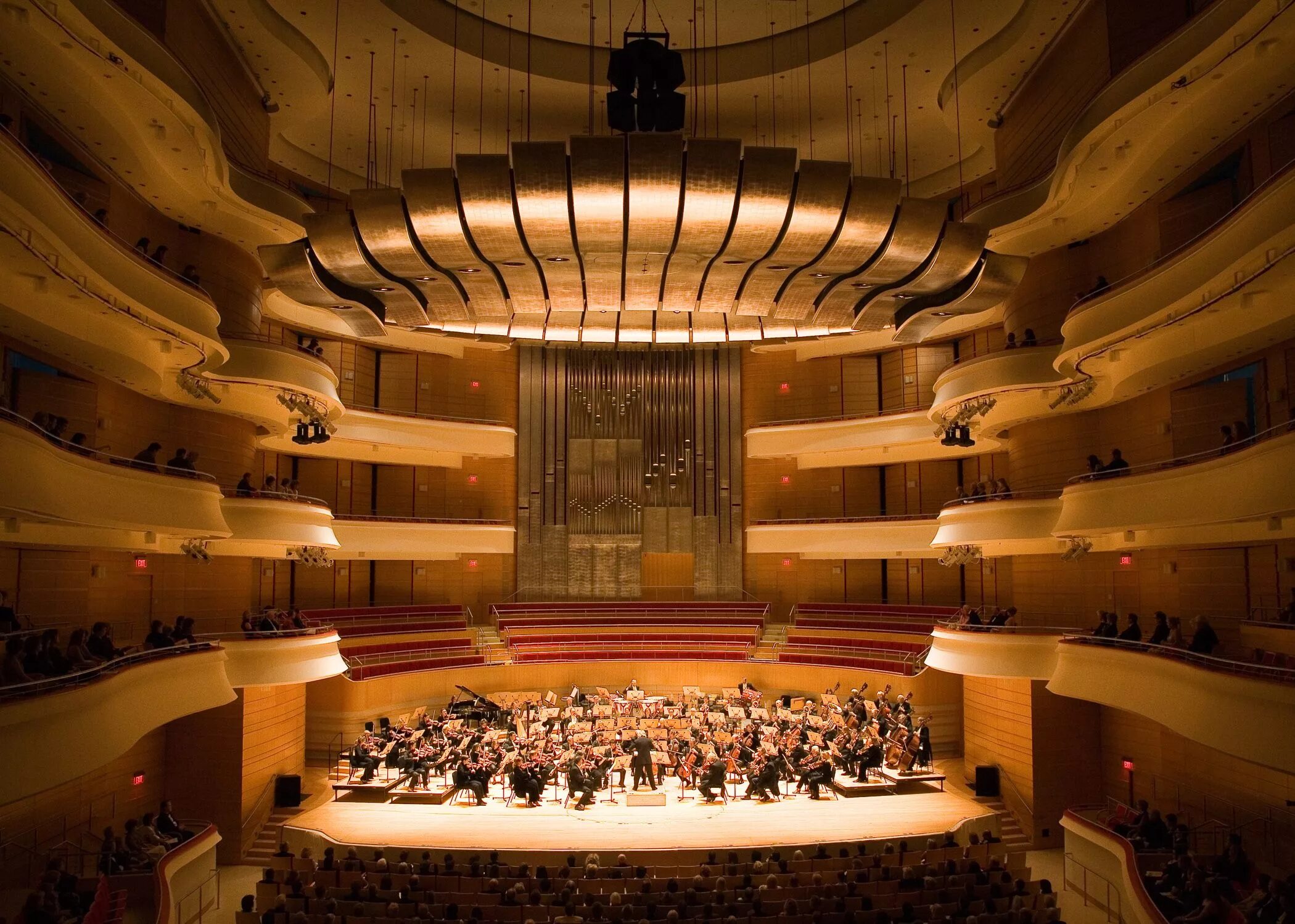 Концертный зал Concert Hall. ММДМ театральный зал. Современный музыкальный театр. Современный театр оперы. Как был устроен театр