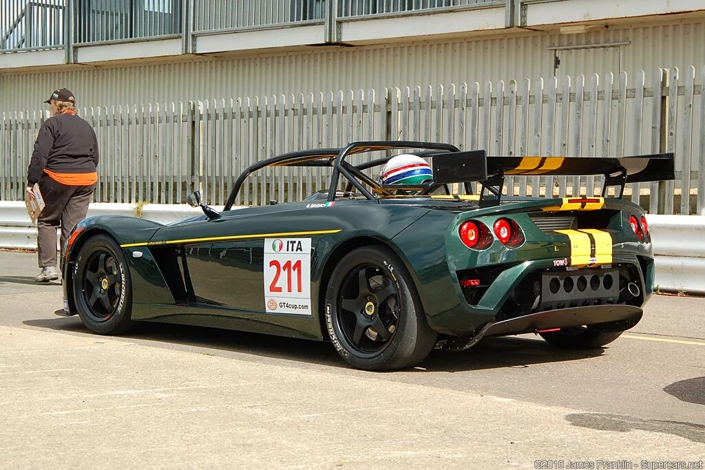 4.2 спорт. Lotus Sport Champions 2010. Gt 11 still. Холклайм 2 спортивный автомобиль. 2010 Elan dp02 Sports Racer.