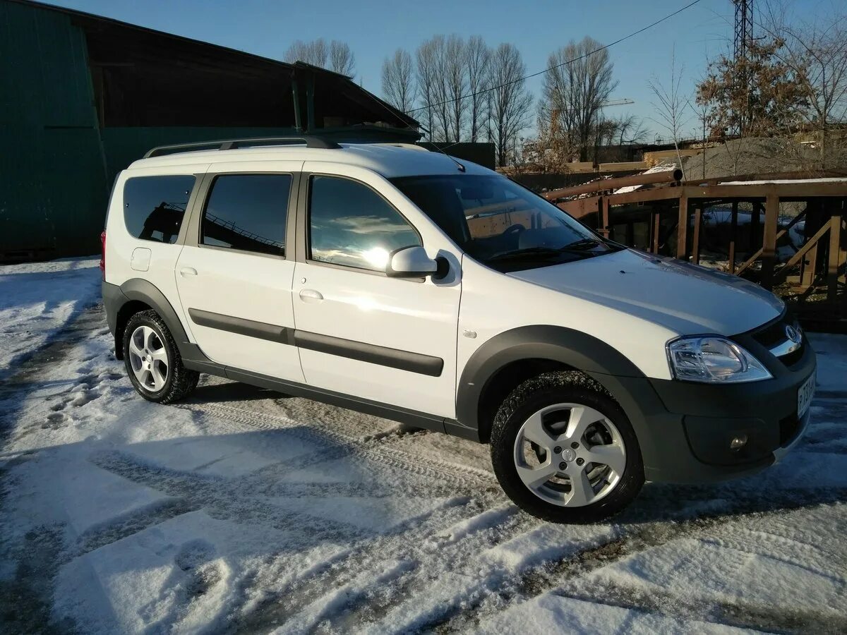 Ларгус на дисках r17. Лада ларгус кросс диски r17. Лада ларгус фургон на 17 дисках. Ларгус r18. Диск ларгус авито.