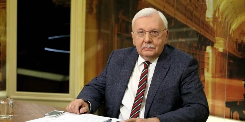 Виталий Третьяков - российский журналист, политолог, общественный деятель, Биогр