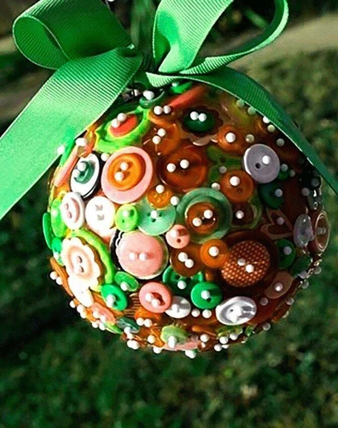 Елочные игрушки излампоч. Оригинальная игрушка на новый год своими руками. Новогодние грушки своими руками. Оригинальная елочная игрушка. Новогодние игрушки своими руками.