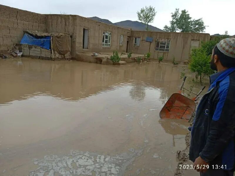 Наводнение в австралии 2010-2011 гг. Последнее наводнение. Наводнение в сочи. Последнее наводнение. Дождь в ташкенте.