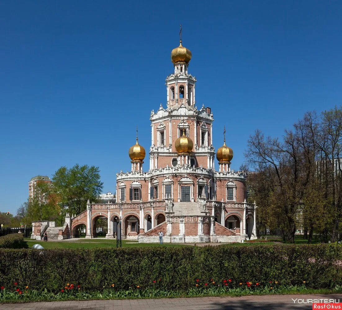 Церковь богородицы в филях. Москва. Храм Покрова Пресвятой Богородицы в Филях.. Церковь Покрова Пресвятой Богородицы в Филях. Церковь Покрова Богородицы в Филях Москва. Церковь Покрова в Филях (1693 — 1694)..