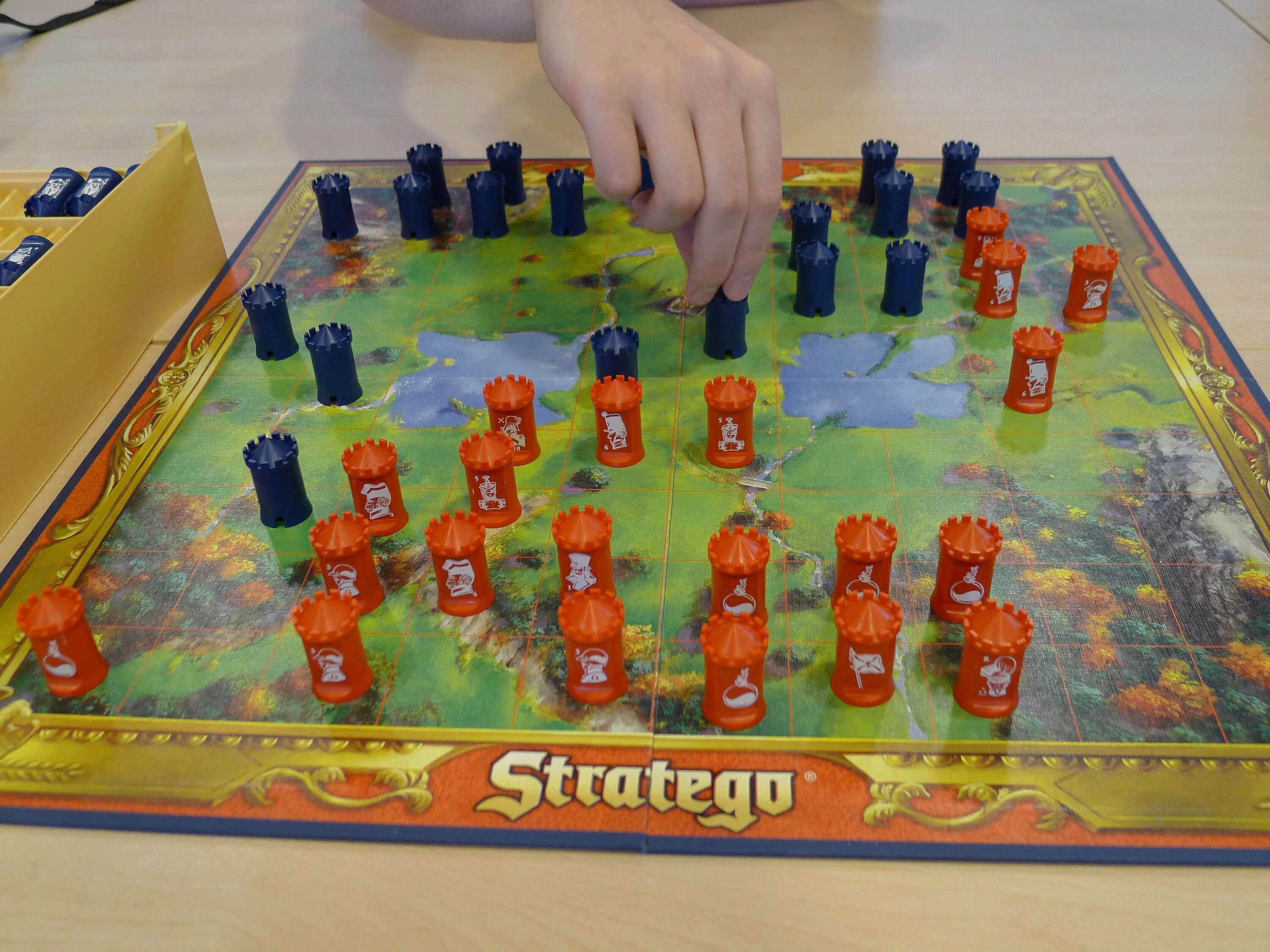 Игра Stratego. Стратего игра настолка. Советская настольная игра сражение Stratego. Поле для Стратего.