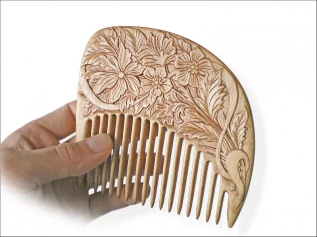 Расчёска-гребень деревянная. Гребешок для волос из дерева. Деревянная расческа для волос вырезать. Расческа из дерева своими руками.