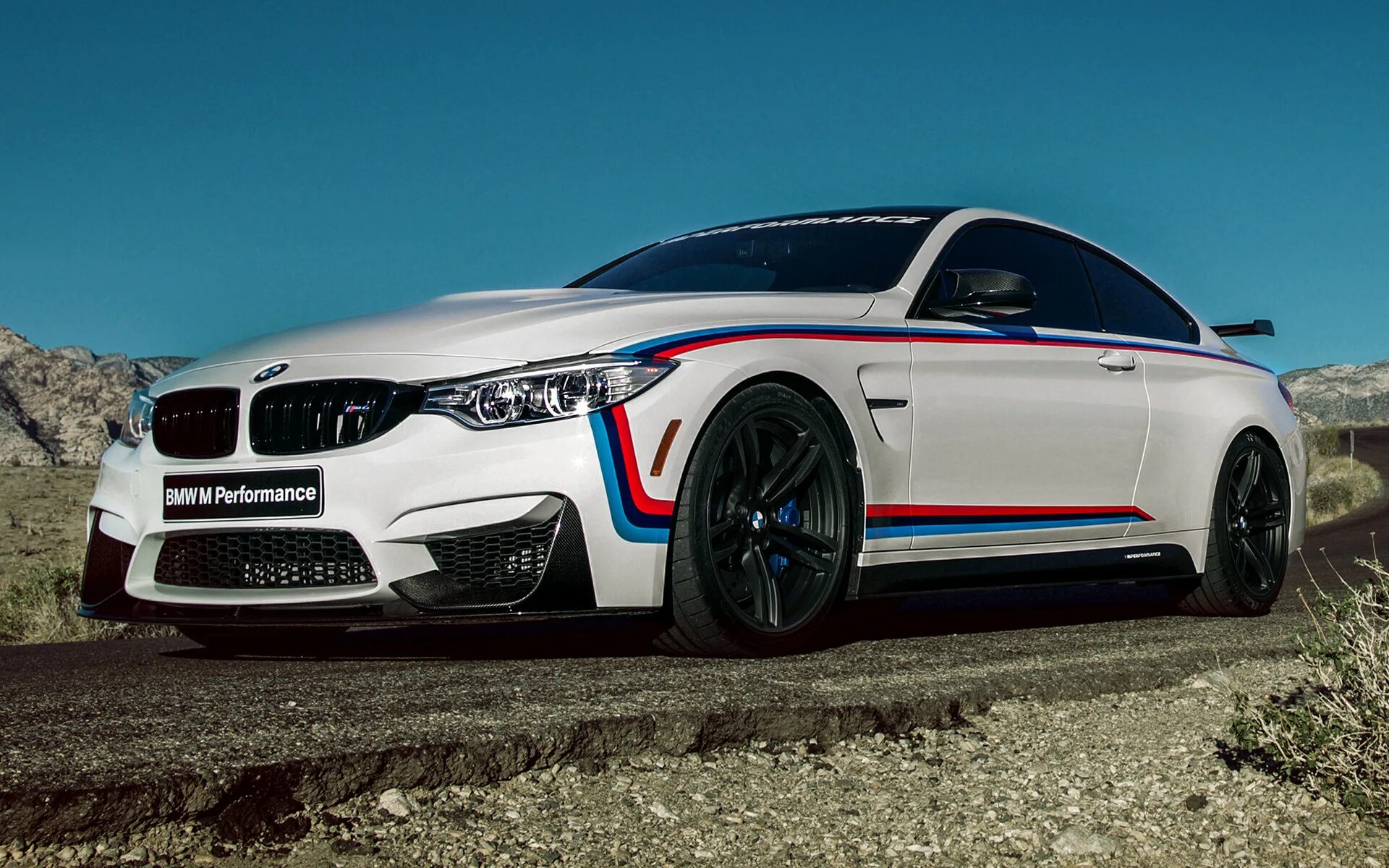 F performance. BMW m4 m Performance. БМВ м4 перфоманс. BMW m4 2021 m Performance. BMW 4 Coupe m Performance.