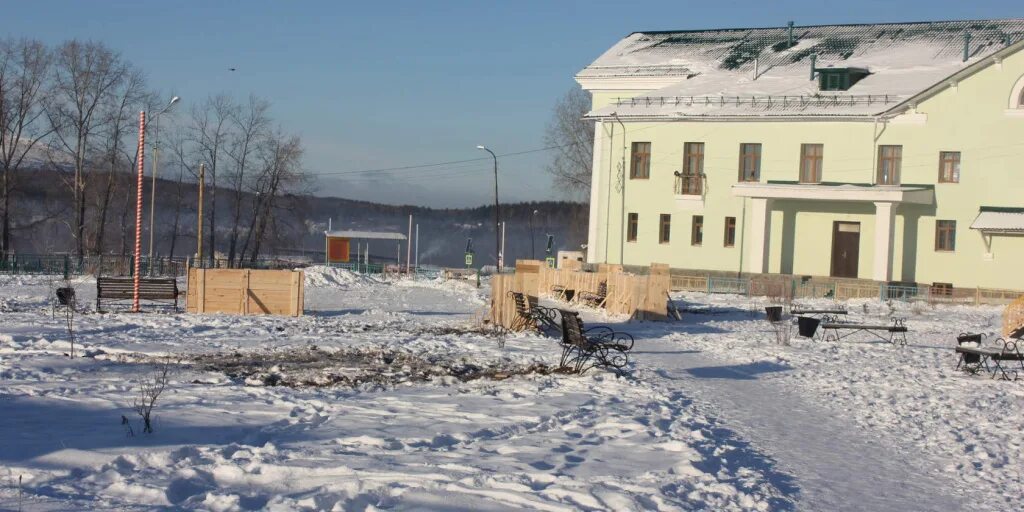 Погода в черемухово свердловской. Погода в черемухово свердловской. Посёлок черёмухово североуральский. Североуральск поселок черемухово. Североуральск поселок черемухово.
