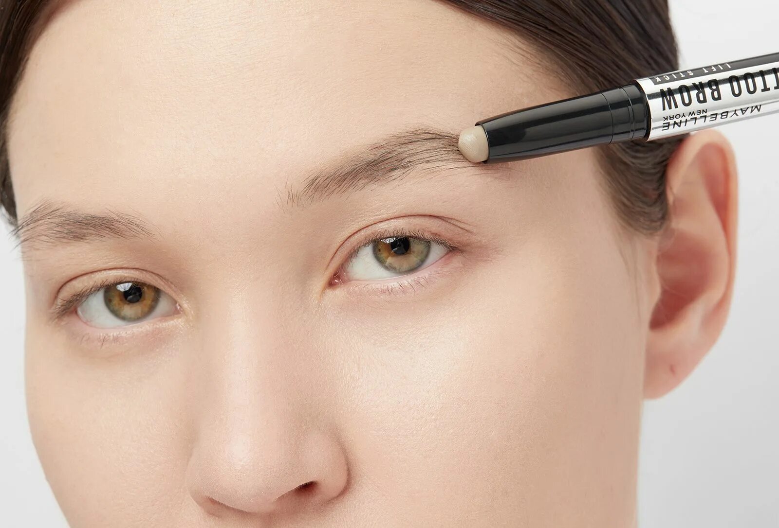 Catrice brow. Brow-лифтинг. Бров лифт. Gosh Brow Lift. Catrice Volume & Lift Brow Mascara Waterproof.