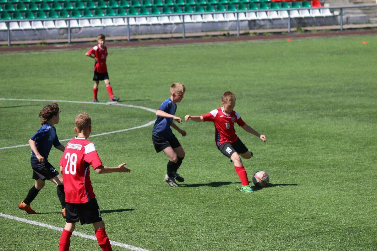 футбол люберцы. фк звезда люберцы. футбольный клуб люберцы. команда торпедо люберцы. футбол люберцы.