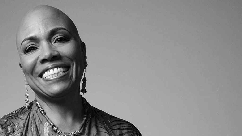 Ди ди доставка. Ди ди Бриджуотер. Диди Бриджуотер джаз. Dee Dee Bridgewater "ди ди Бриджуотер". Afro Blue ди ди Бриджуотер.