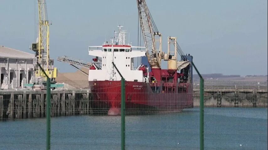 Задержание судов в порту. Залог морских судов. Соталия речной трамвай нижний новгород. Провести проверку. Причины задержания судов в порту.