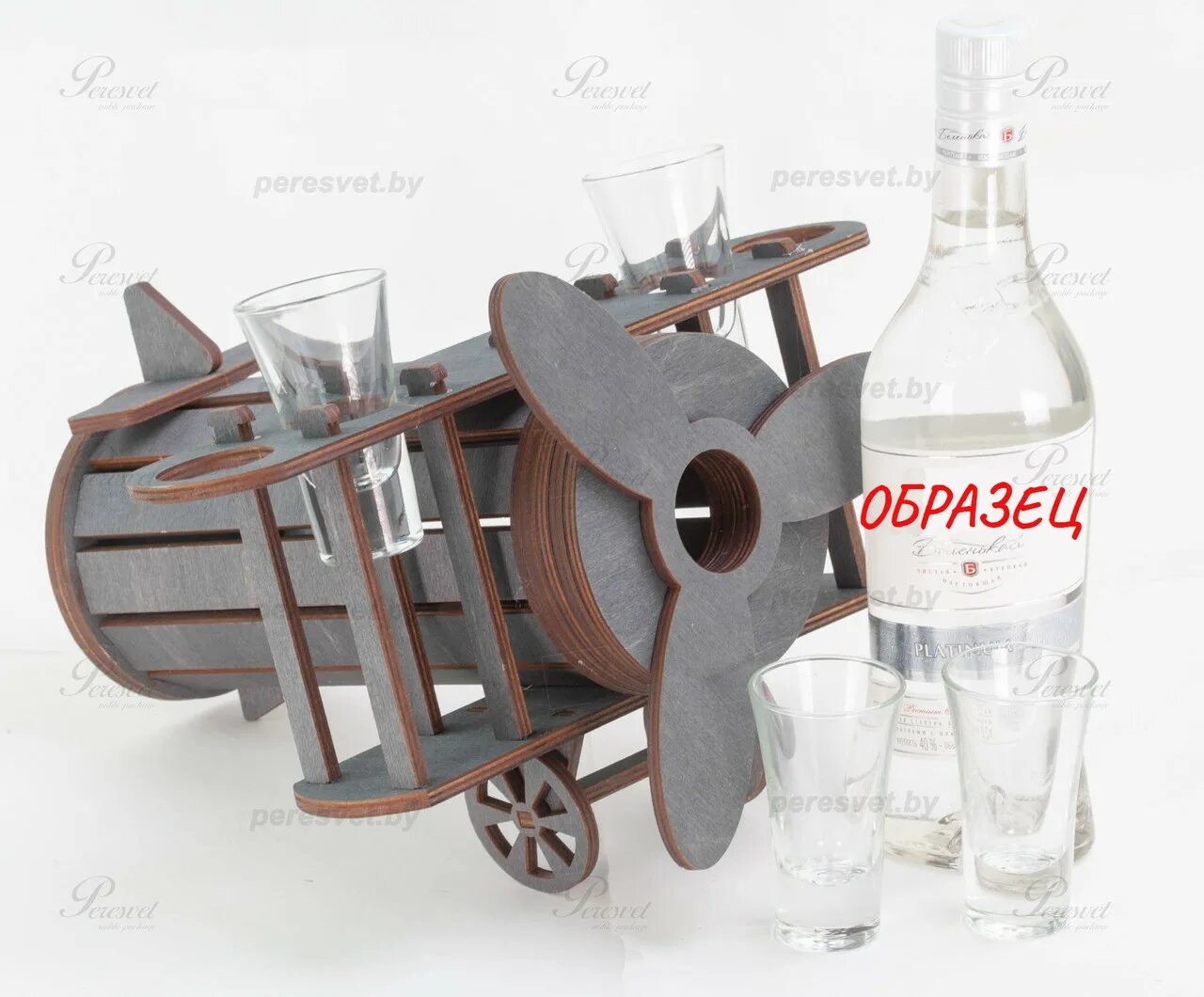 Cosmo 23. Мини-бар beer cosmo. мини-бар бочка vip cosmo. мини бар самолет. мини-бар самолет с рюмками.