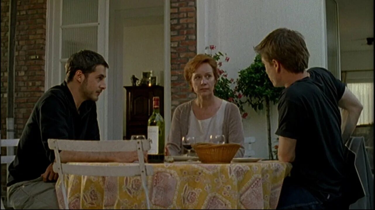 суть любви 2000. гаэль гарсия-берналь сука любовь. человек на луне фильм 1991. гаэ́ль гарси́а берна́ль сука любовь. стефан гуэрин-тилли.