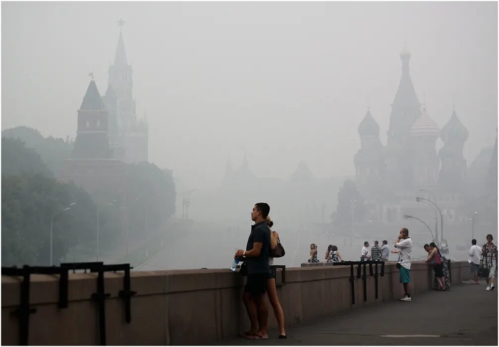 Лето 2010 жара в Москве. Аномальная жара в Москве 2010. Лето 2010 года аномальная жара в Москве. Аномальная жара 2010 года в России. Было лето 2010