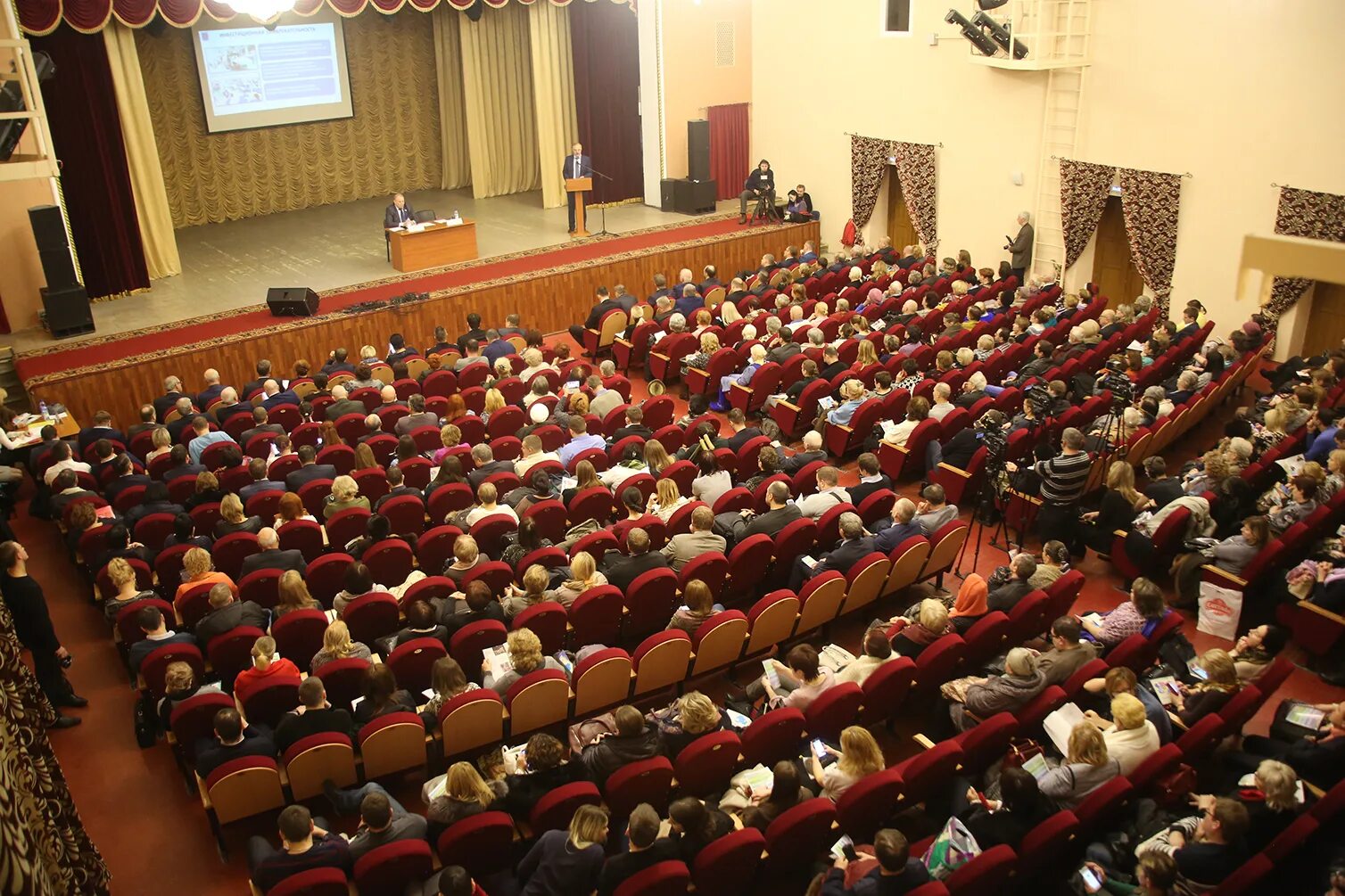 Встреча с жителями в ДК Администрация городского округа Люберцы Московской облас