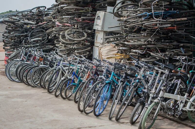 Можно ли сдать велосипед. Велосипед на металлолом. Велосипед с утиля. Азербайджан на велосипеде. Утилизационный сбор на велосипеды.