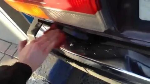 Снять задний бампер 2107
